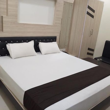 Hotel R K Residency Muzaffarpur Exteriör bild