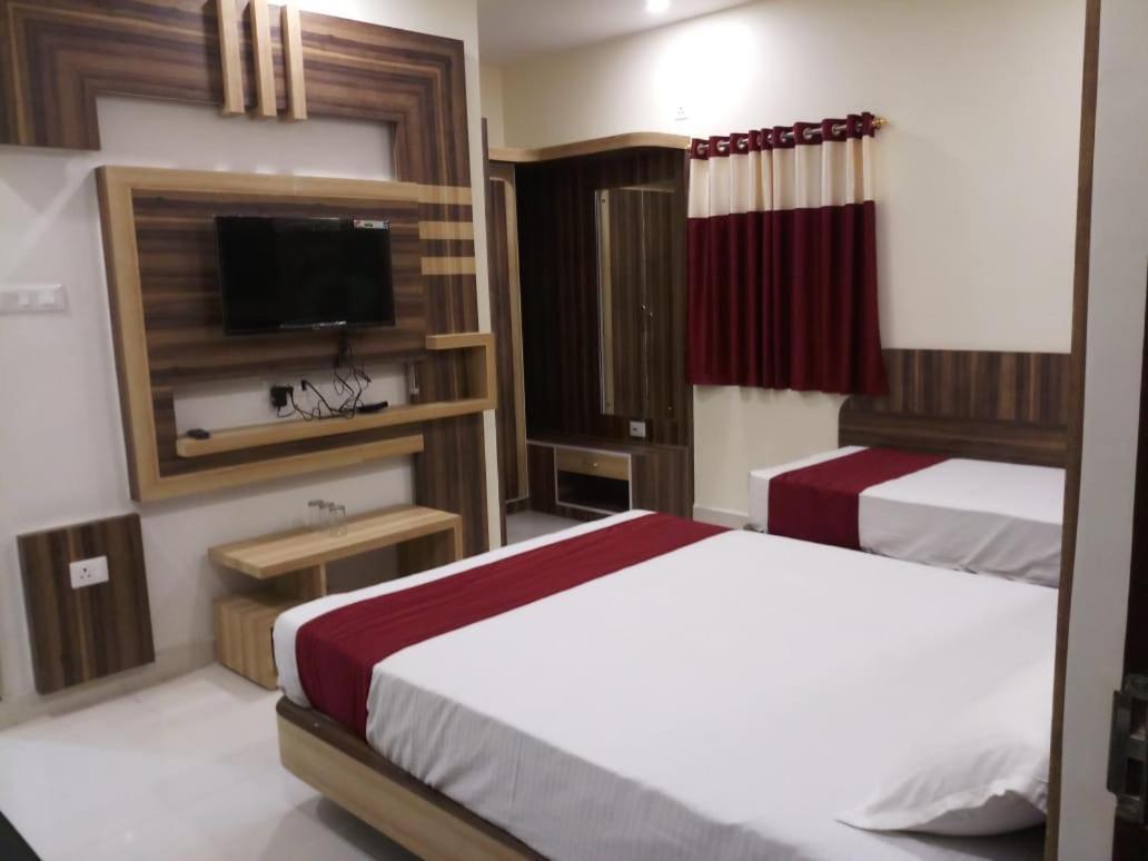 Hotel R K Residency Muzaffarpur Exteriör bild
