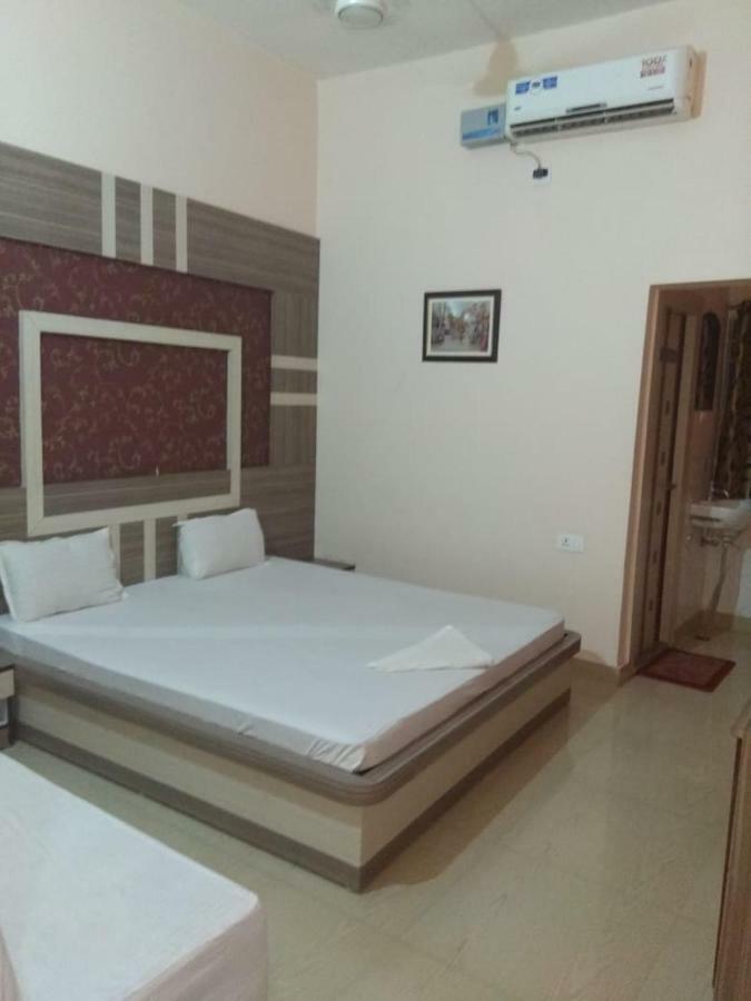 Hotel R K Residency Muzaffarpur Exteriör bild